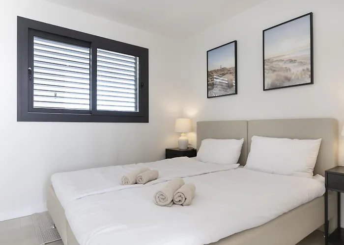 Апартаменты Sunset Floor Higueron